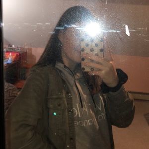 Meet your Posher, Jordyn